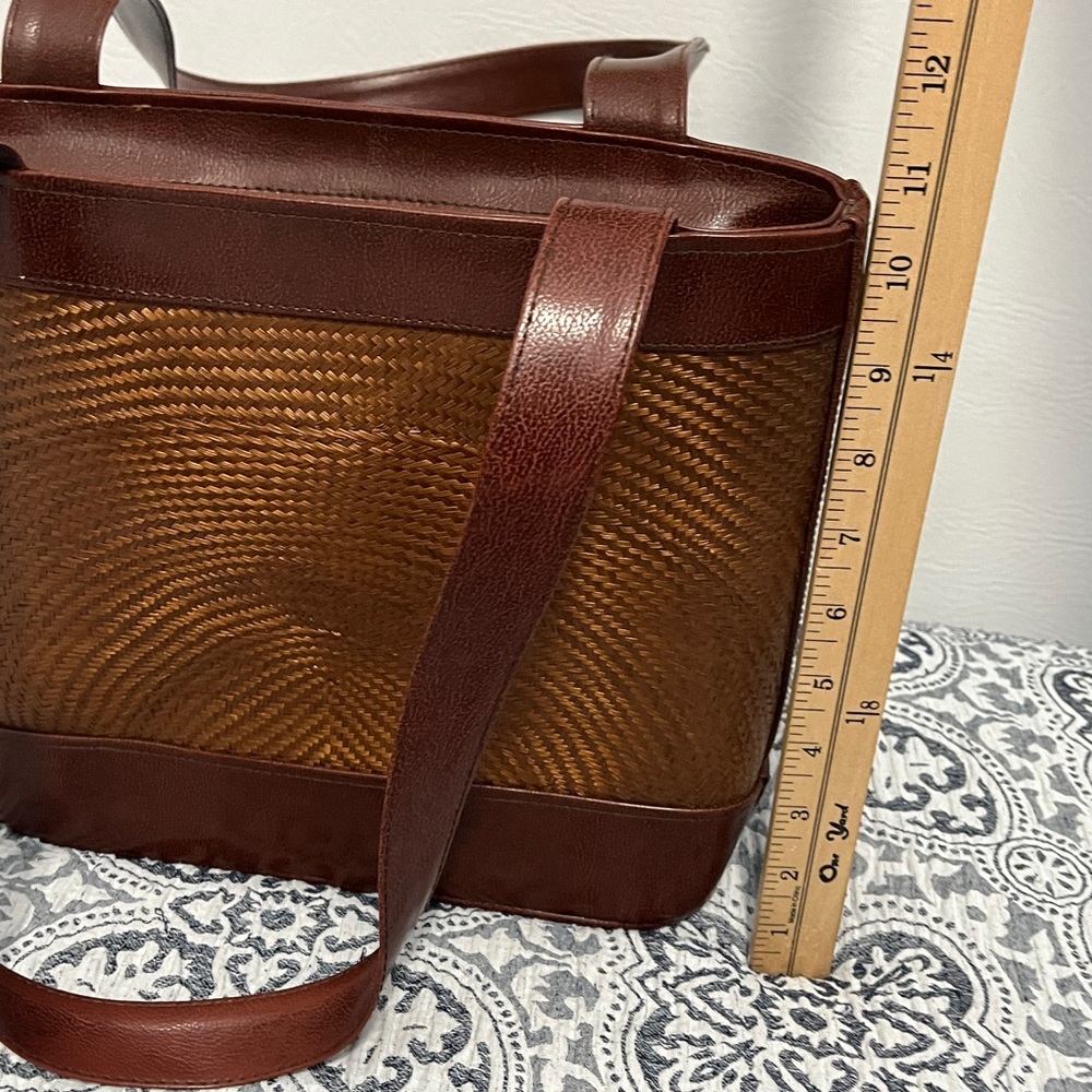 Brown Woven Tote Bag Purse with Dark Brown Trim - Picture 9 of 10